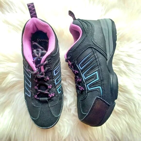 Hytest safety shoes for women - Picture 1 of 8